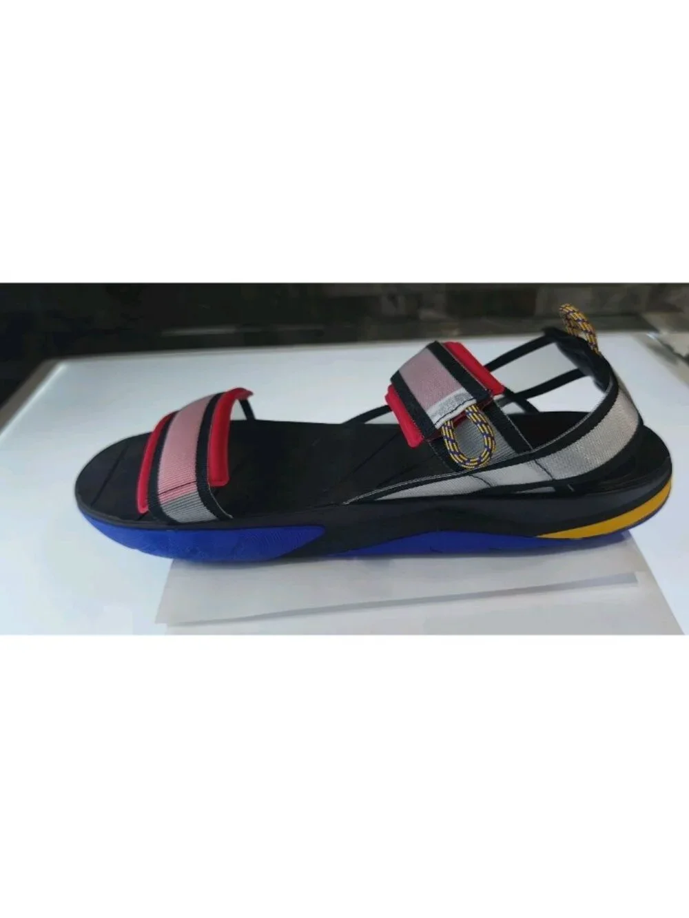 The North Face Skeena Sport Sandal Men's Size 12 TNF Red Black NWT Multicolor